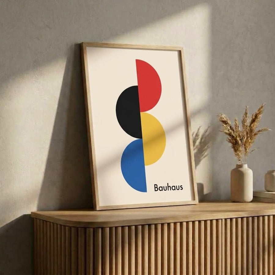Bauhaus 1919 | Primary Circles
